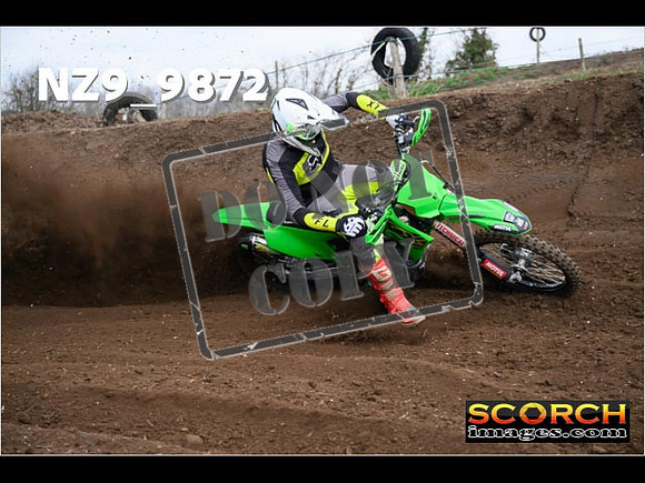 Experts-093