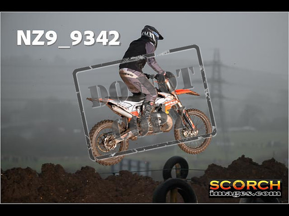 Experts-092