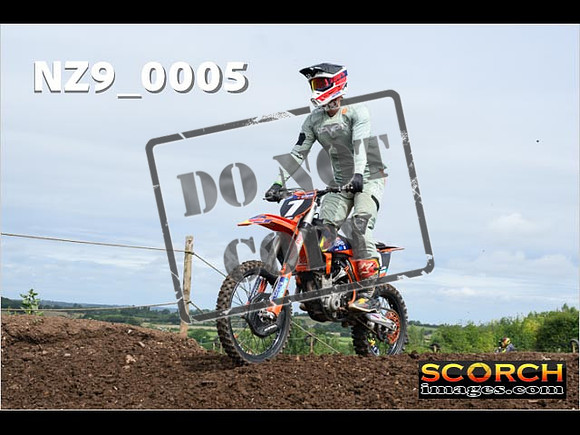 Inters GreenOrange-015