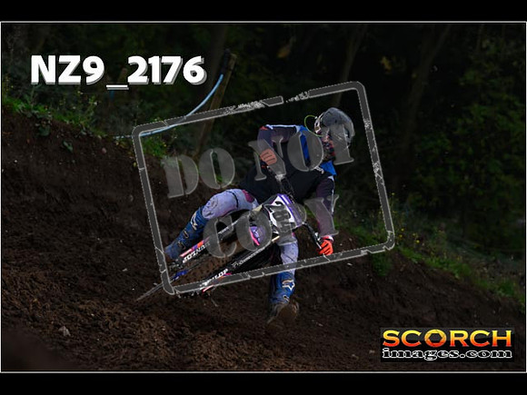 Experts-180