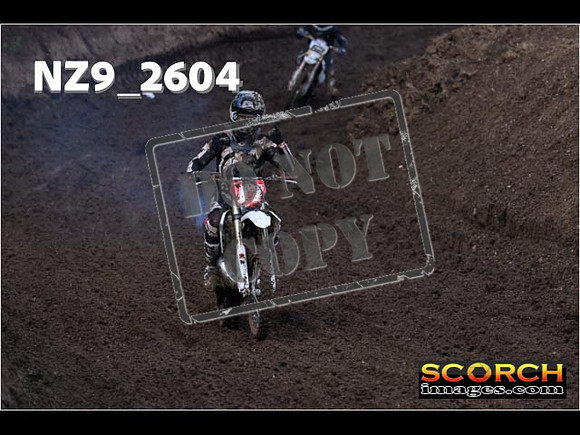 Experts-071