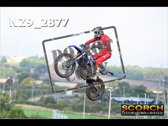 Experts-092