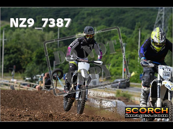 IntersBlue-086