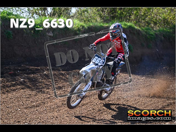 Experts-120