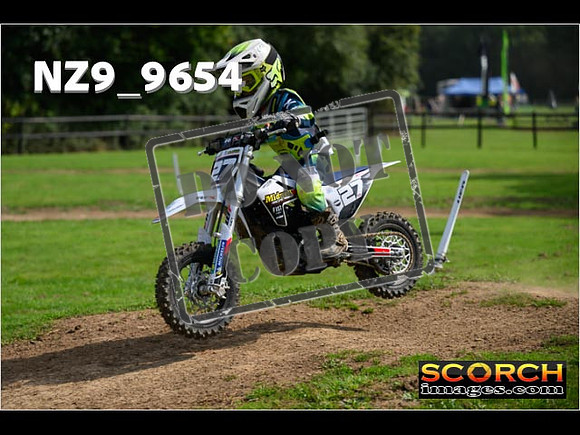 PeeWee Track-22