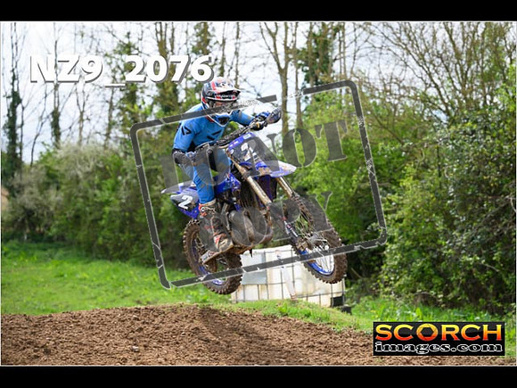 Experts-092