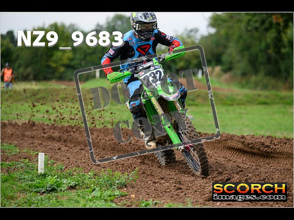 Experts-115