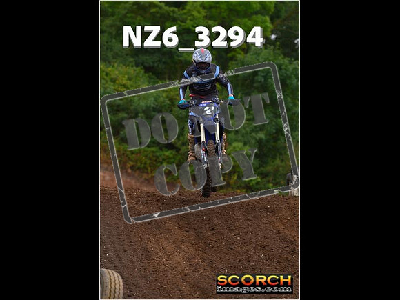 Experts-073