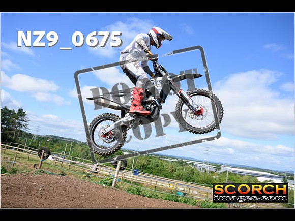Fri09Aug-041