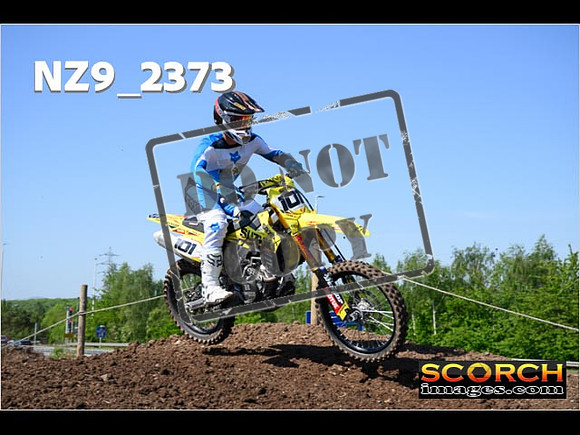 Fri09May-006
