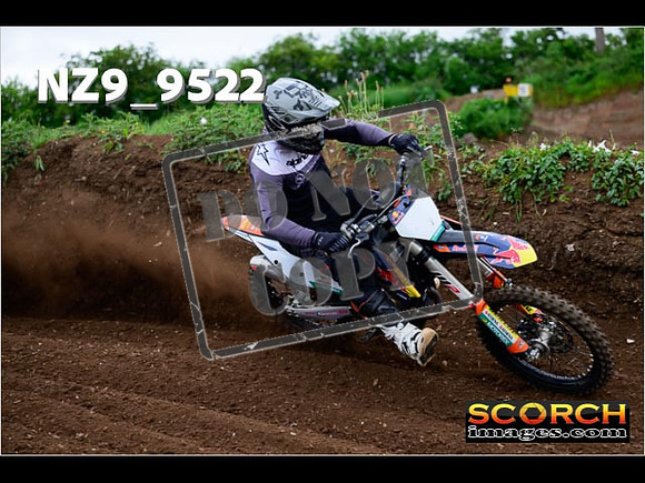 Experts-121