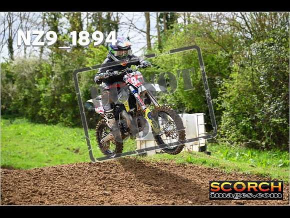 85's-075