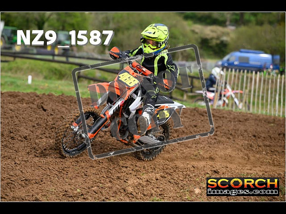 85's-031