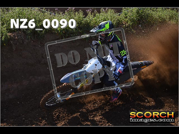 Experts-086