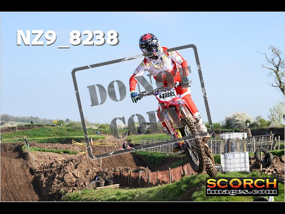Thur10Apr-038