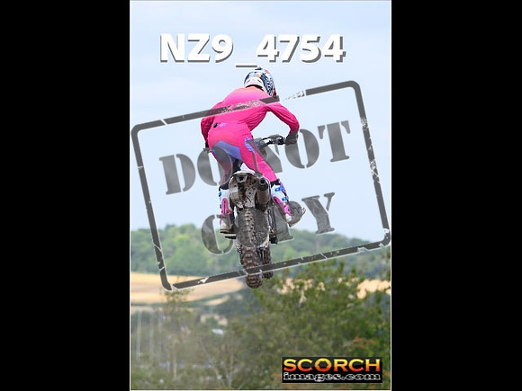 Experts-136