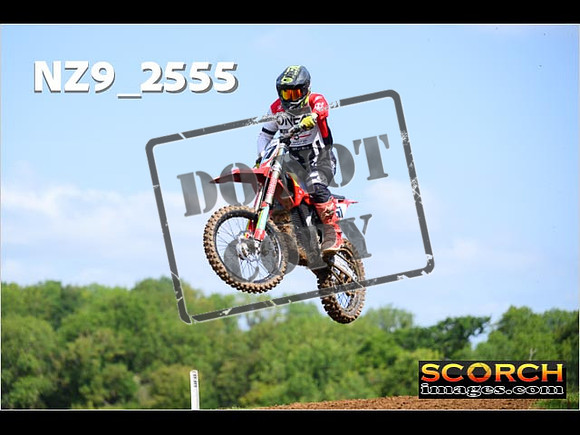 Experts-117