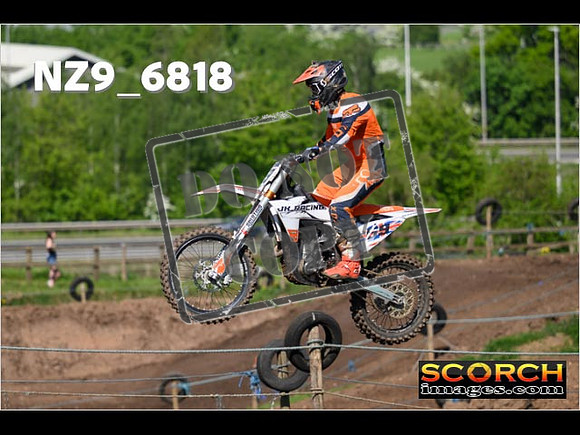 Thur01May-107