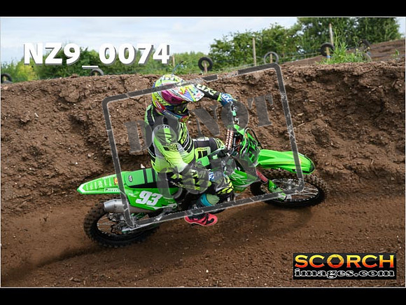 Inters GreenOrange-084