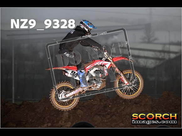 Experts-078