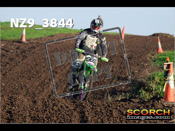 Wed13Nov-007