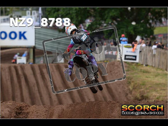 85'S-077
