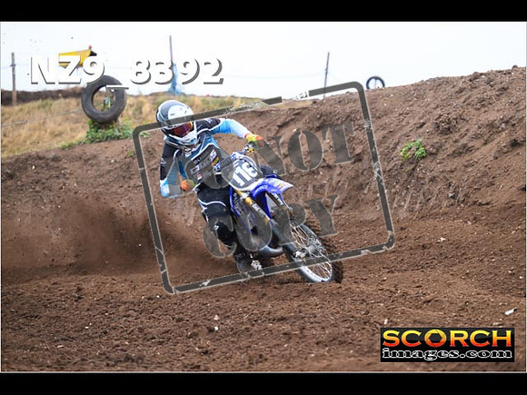Experts-084