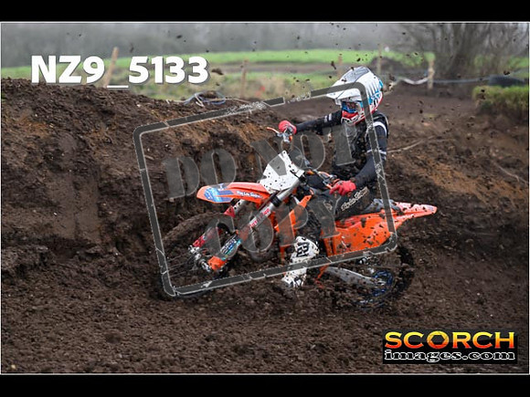 Experts-005