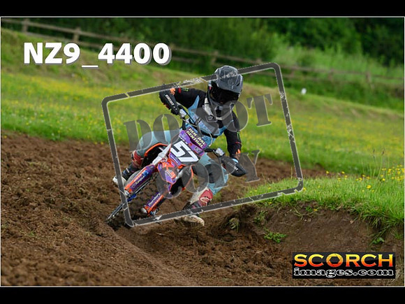 Auto 65'S-066