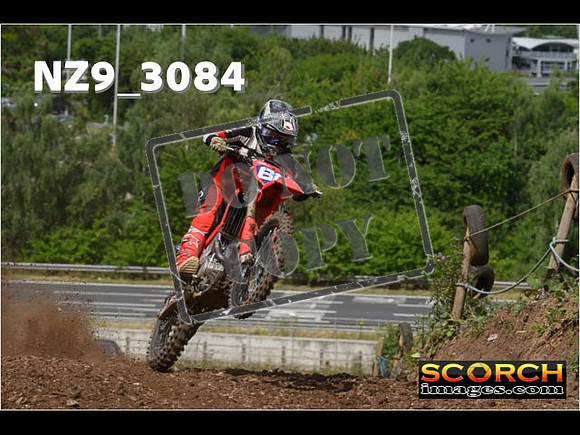 Experts-093