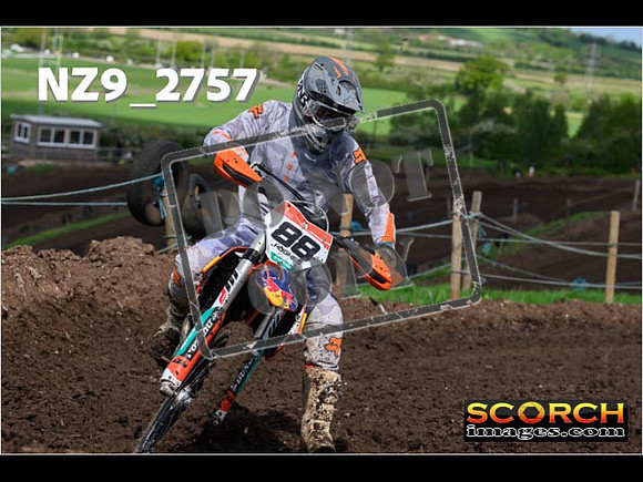 Inters-135