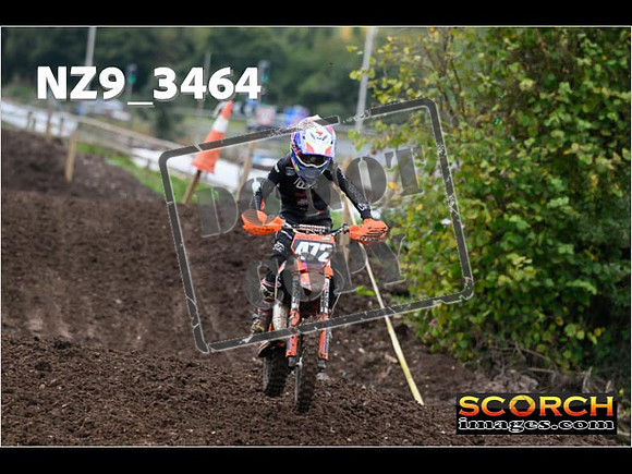 Youth-092