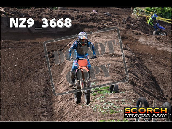 Experts-114