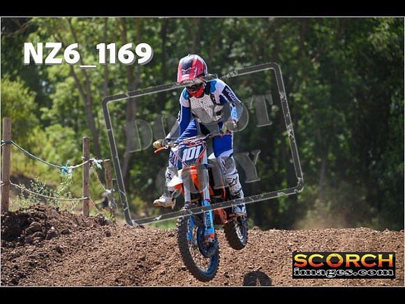 Experts-138