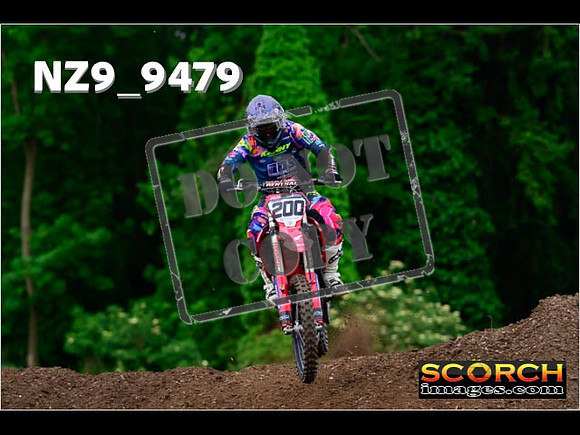 Experts-078