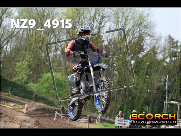 Wed8May-092