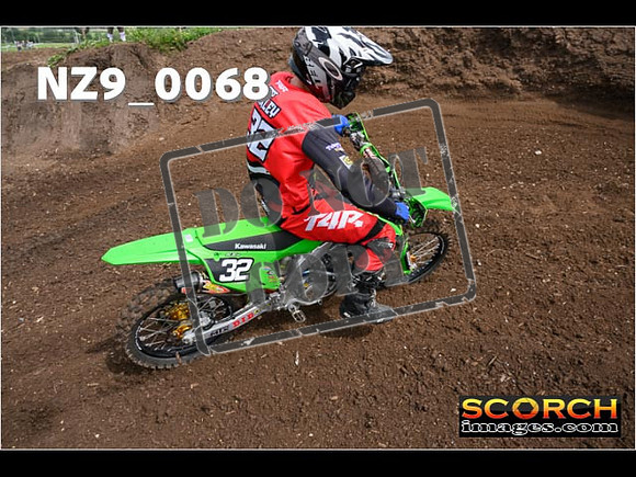 Inters GreenOrange-078
