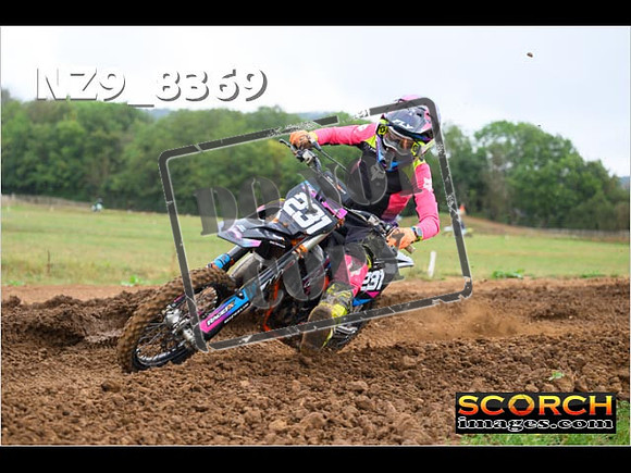 85's-048
