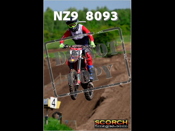 Youth-098