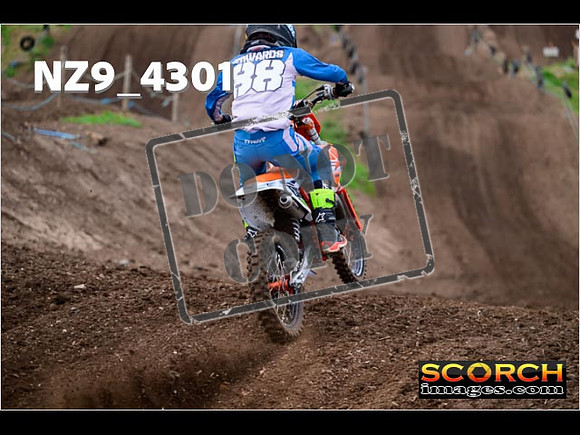 Youth-039