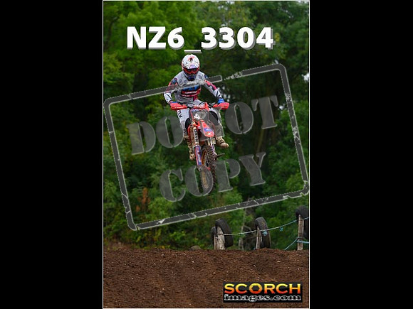 Experts-083