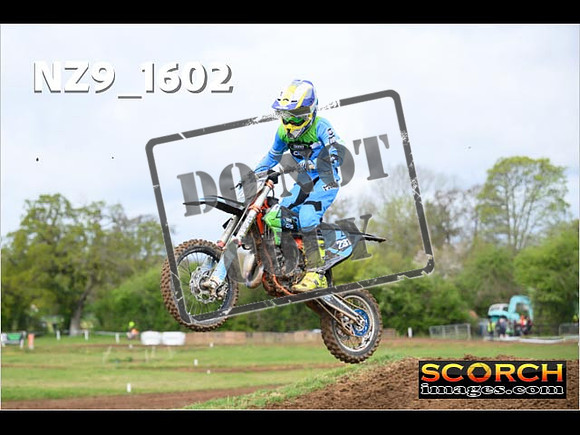 85's-046
