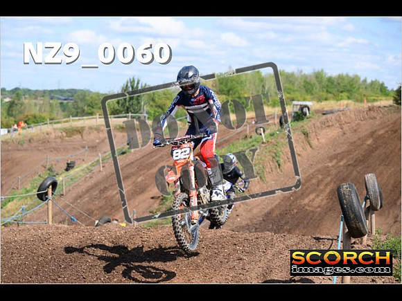 Experts-070