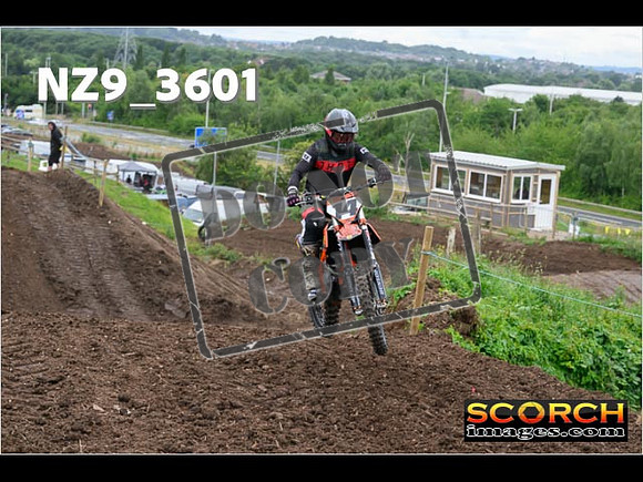 Experts-012