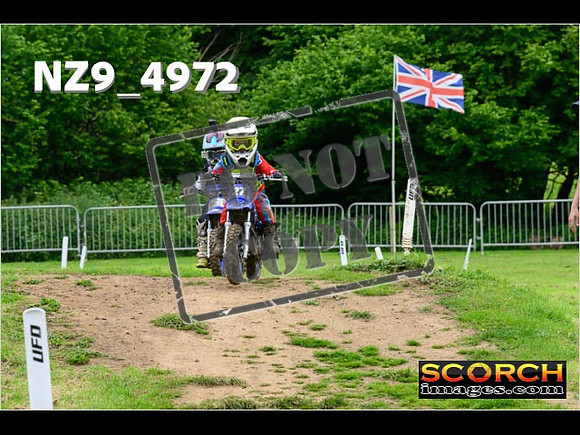 PeeWee Osset-064