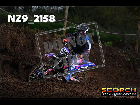 Experts-163