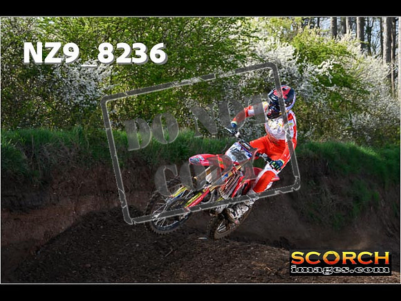 Thur10Apr-036