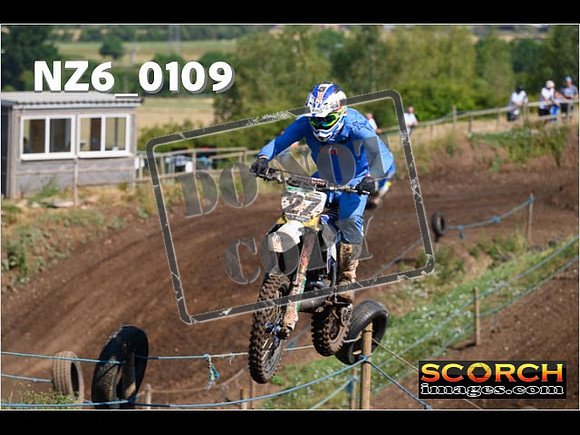 Experts-105