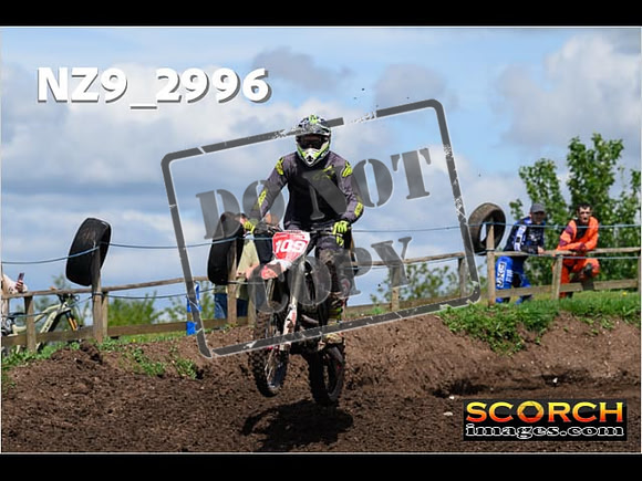 Inters-242