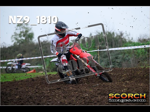 Inters-046